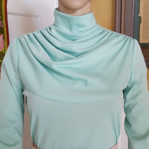 Adorable 60s Aqua Blue Vintage Polyester Pantsuit - Picture 2 of 5